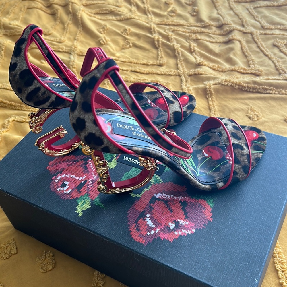 Dolce and gabbana heels